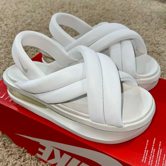 Nike Women’s Air Max ISLA Sandals Shoes Summit White FJ5929-100, Size 11 - Picture 1 of 16